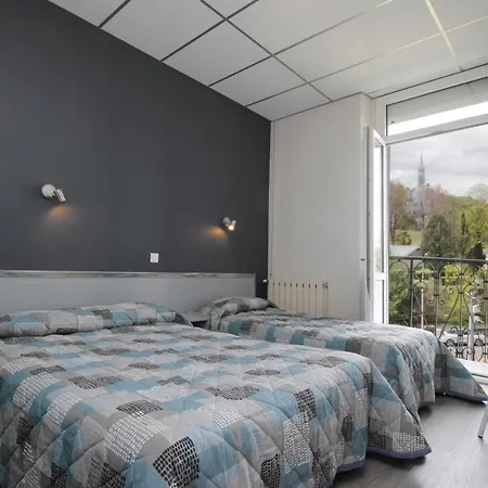Montfort Hotel Lourdes