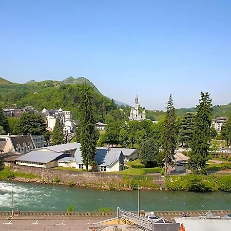 Montfort Hotel Lourdes