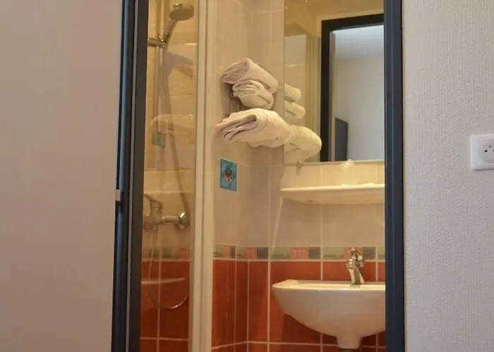 Montfort Hotel Lourdes