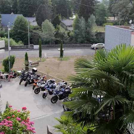 Otel Montfort Lourdes