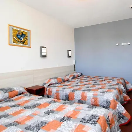 Montfort Otel 2*
